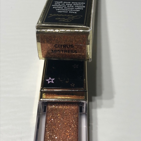 TOO FACED Twinkle Twinkle Liquid Glitter Eyeshado. - Picture 3 of 4